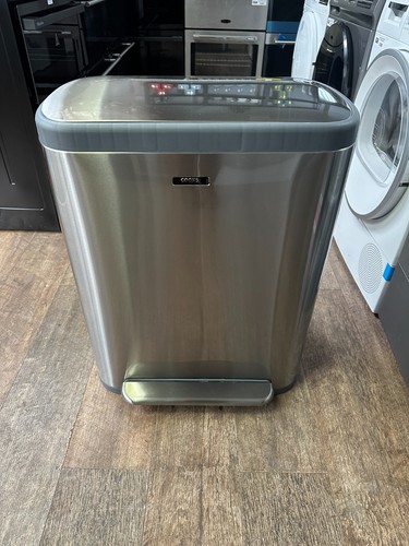 Dual recycling pedal - bin, 2