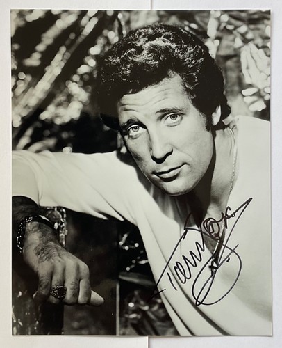 Tom jones - not, unusual)