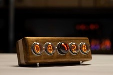 Gas discharge indicator clock - gas-discharge,