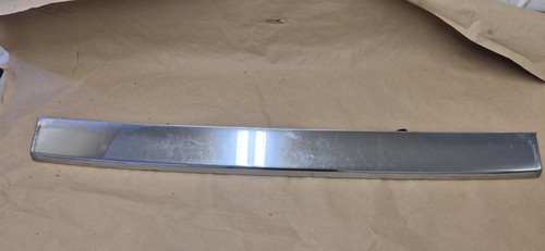 Jaguar xjs rear bumper centre - rear,