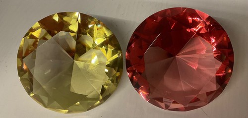 Pair large glass diamond - large, "glass