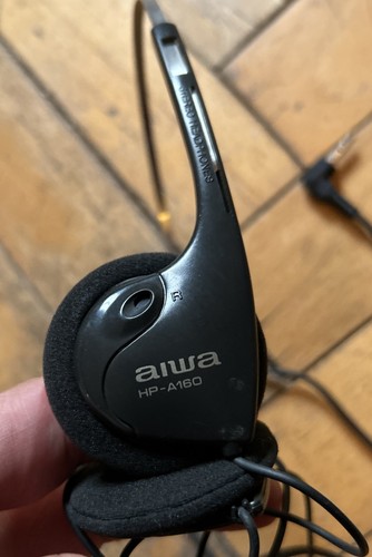 Vintage aiwa 160 headphones - vintage,