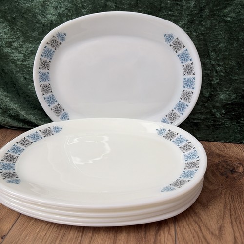 Pyrex chelsea oval - chelsea, plate