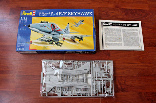 Revell scale 4e f - scale, a-4e/f