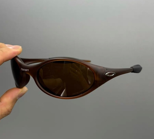 Oakley jacket satisfy - oakley,
