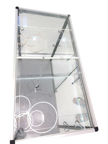 Glass lit black aluminium - lit,