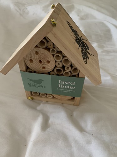 Gorgeous handmade bee - gorgeous,