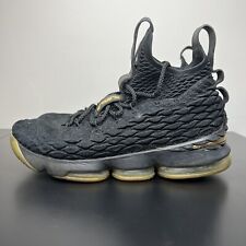 Size 10.5 - Nike LeBron 15
