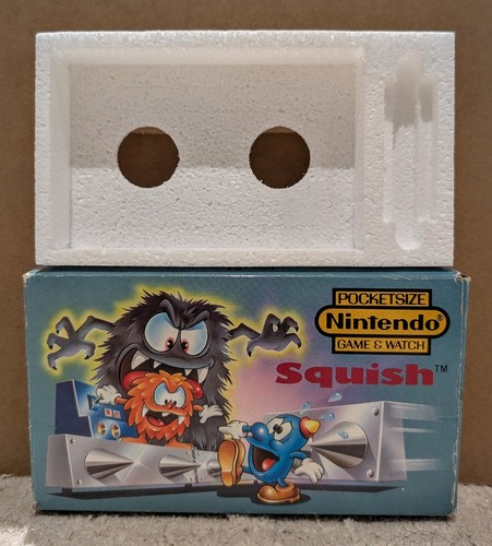 Nintendo game watch squish - game,