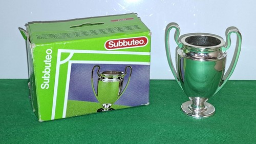 Boxed subbuteo set 61204 - boxed,
