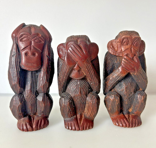 Three wise monkeys hear see - three,