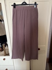 Ladies Lightweight Wide Leg Trousers Size M Brown Crinkle Pull On Fray Hem