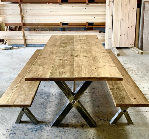 Reclaimed scaffold board table - scaffold,