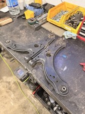 VW Golf Mk4 V6 4 MOTION LOWER FRONT SUSPENSION ARMS WISH BONES BORA WITH BUSHES