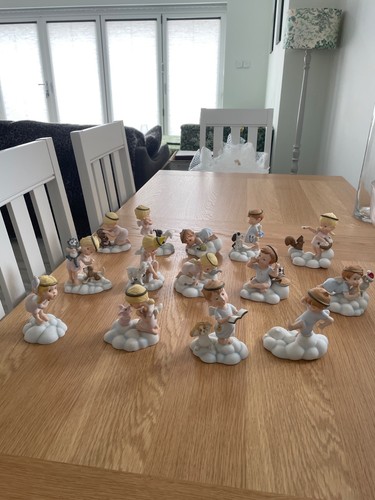 Piece set almost - piece, angels