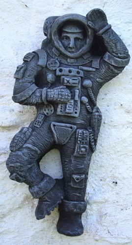 Astronaut garden wall hanging - wall,