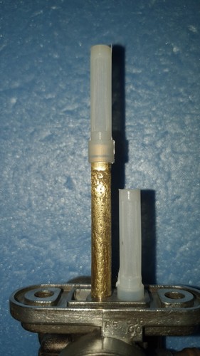 Fuel tap petcock filter