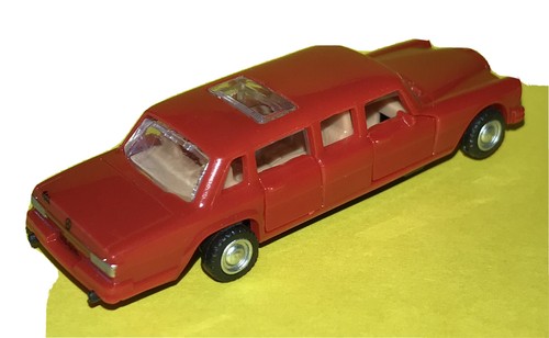 Scale mercedes benz 600 - ho,