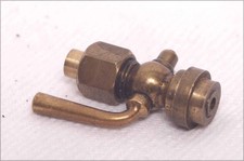 Live steam regulator valve