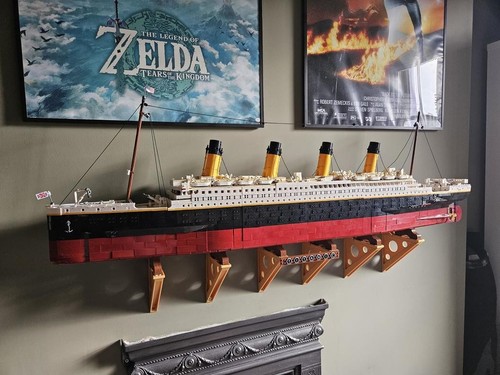 Lego titanic 10294 - titanic, wall