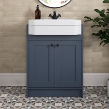 600mm Traditional Bathroom