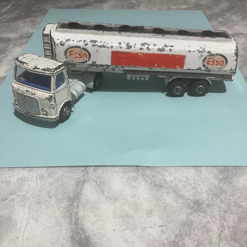Dinky 945 esso tanker - dinky,