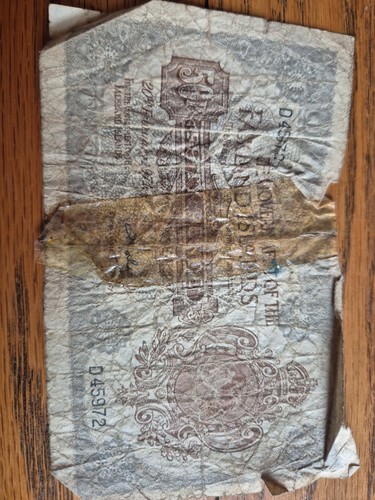 Falkland islands 50p note date - islands,
