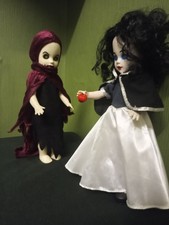 Mezco Living Dead Dolls Snow