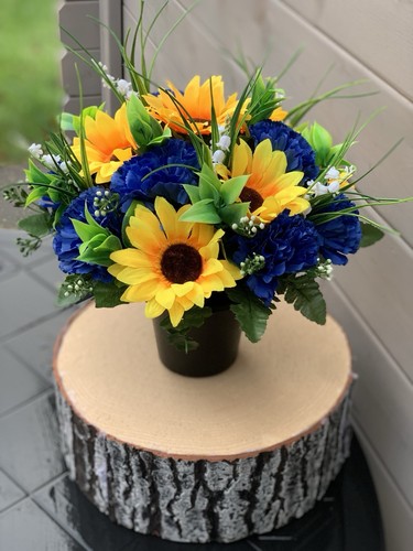 Yellow blue grave - blue,