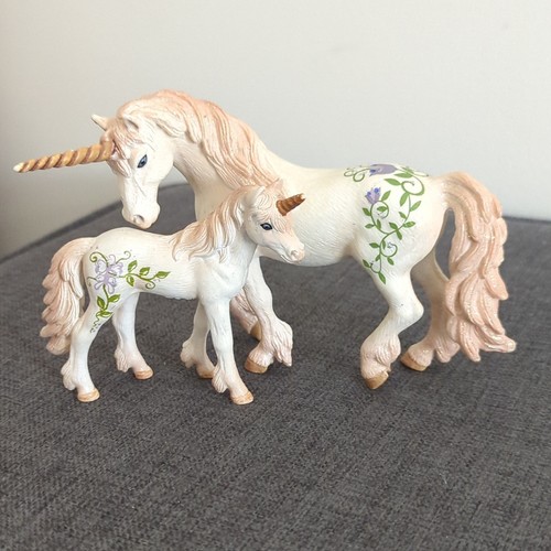 Schleich unicorn mare foal - schleich,