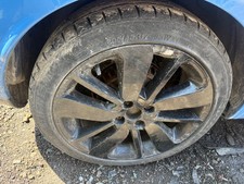 Renault Clio mk4 17inch alloy