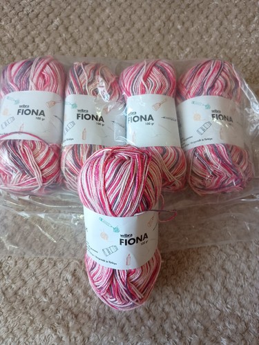 New five 100g balls - new, of