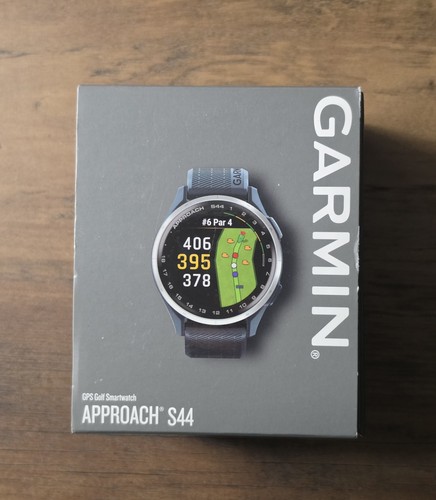 Garmin approach s44 golf gps - garmin,