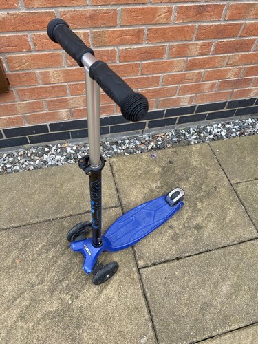 Large blue adjustable wheel - blue,