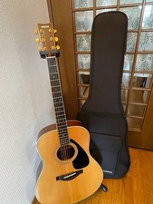 Yamaha LL16 Acoustic Guitar