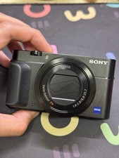 Sony Cyber-shot RX100 Mark V