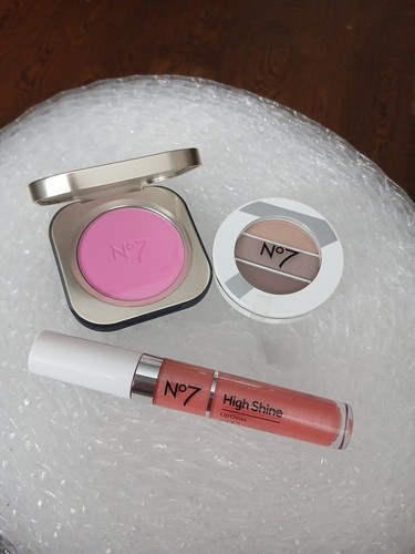 No7 make joblot high shine - no7,