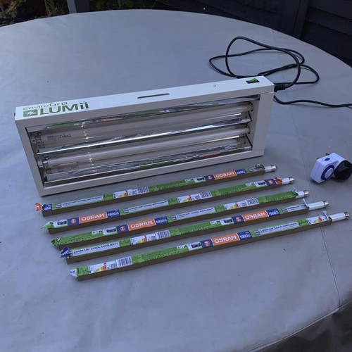 Lumii 2ft 2 lamp - t5,