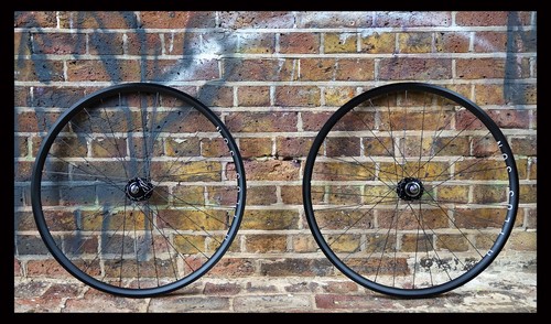 Handbuilt miche track black - miche,