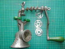 cast iron kitchen mincer