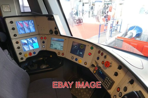 Photo cab 701031 at london - 701031,
