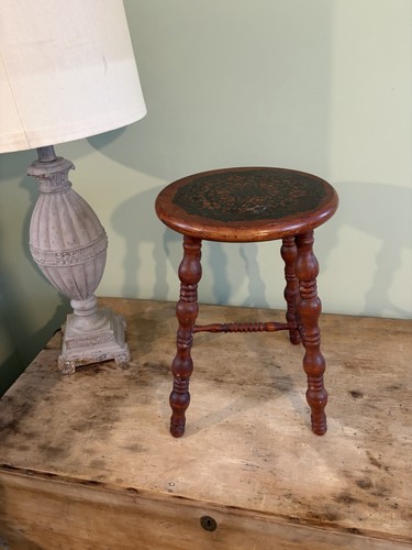 Wooden rustic bobbin legged