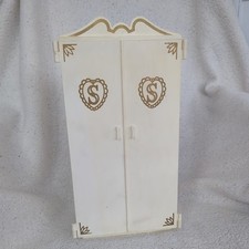 Vintage Sindy Wardrobe