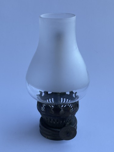 Vintage oil lamp burner - base, &