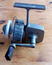 Vintage Pezon & Michel Luxor No.1 Spinning Reel In Good Working Condition