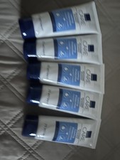 Avon care silicone glove - avon,