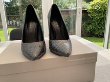 Bourne  Grey Leather Shoe Size