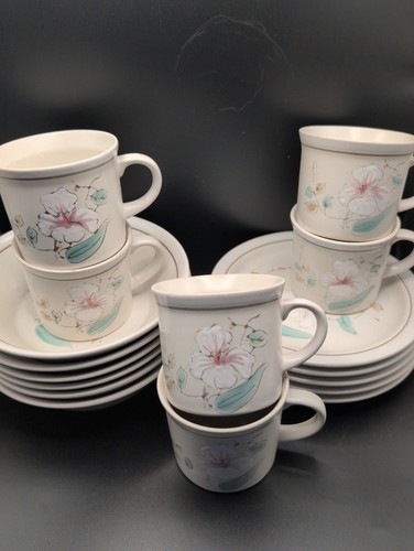 Place breakfast setting - place,