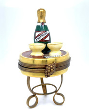 Limoges Champagne Cart Table Pill Box Trinket 50.7g 1-5/8" x 3-1/4"