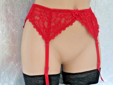 SUSPENDER BELT SIZE 12 14 RED